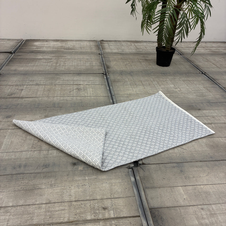KidsDepot Kinderteppich Checky 70x140 Läufer Grau Weiß Rautenmuster Teppich