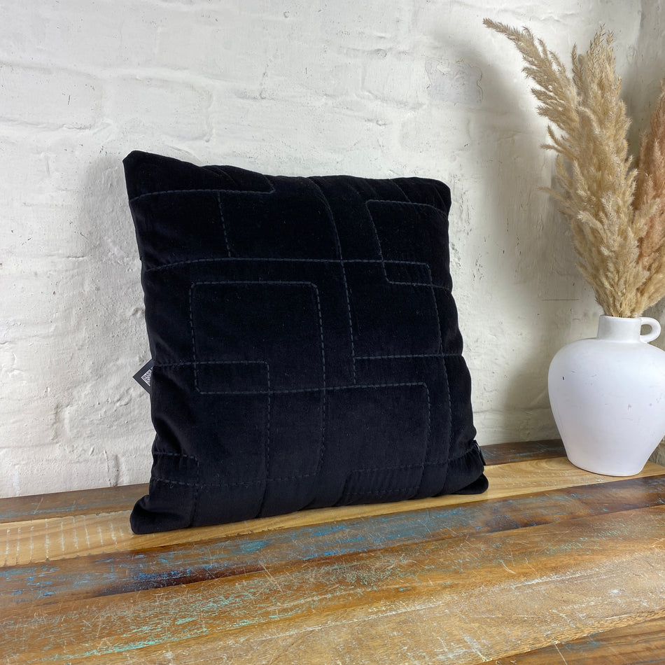 Unique Living Nika Kissen schwarz Neuware Dekokissen 45x45