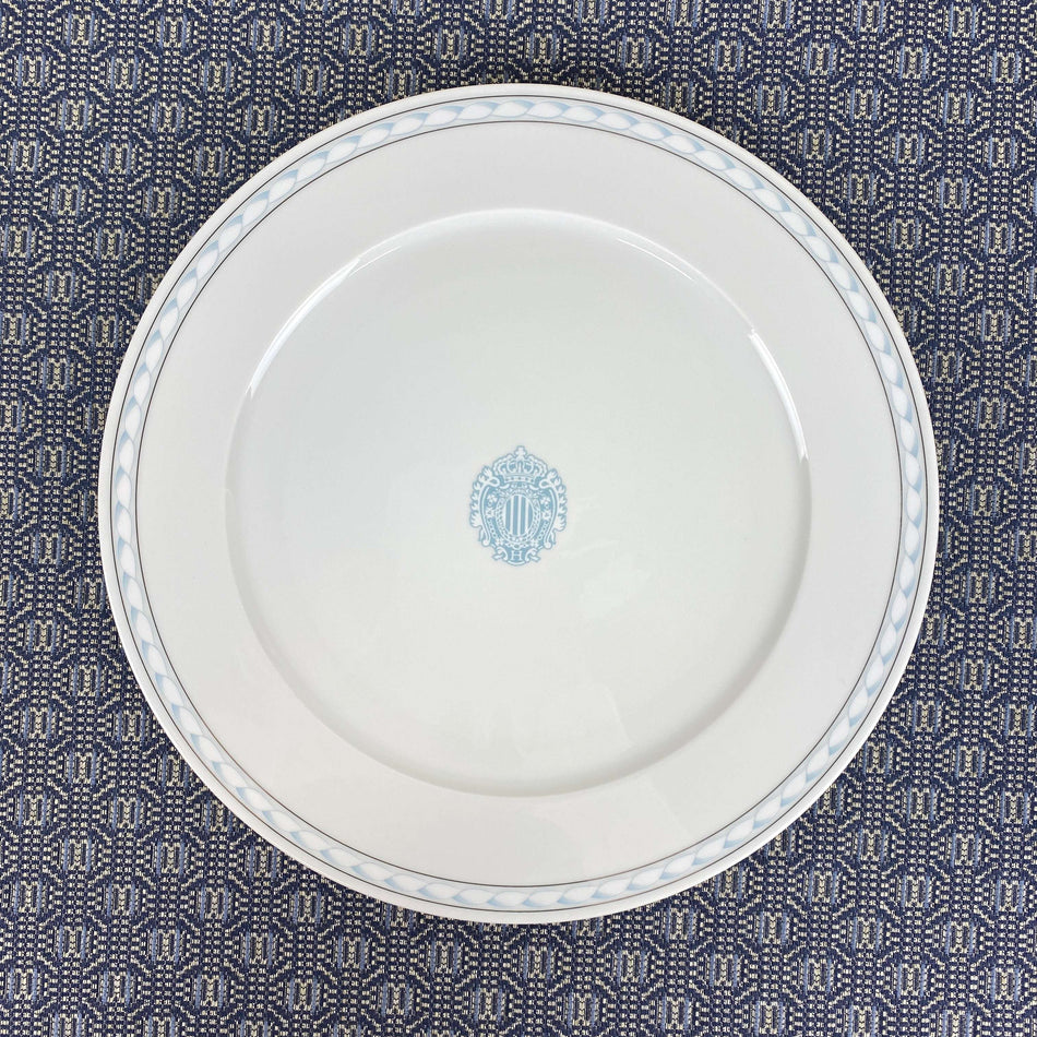 Grand Hotel Heiligendamm Teller weiß blau Porzellan 33cm Emblem