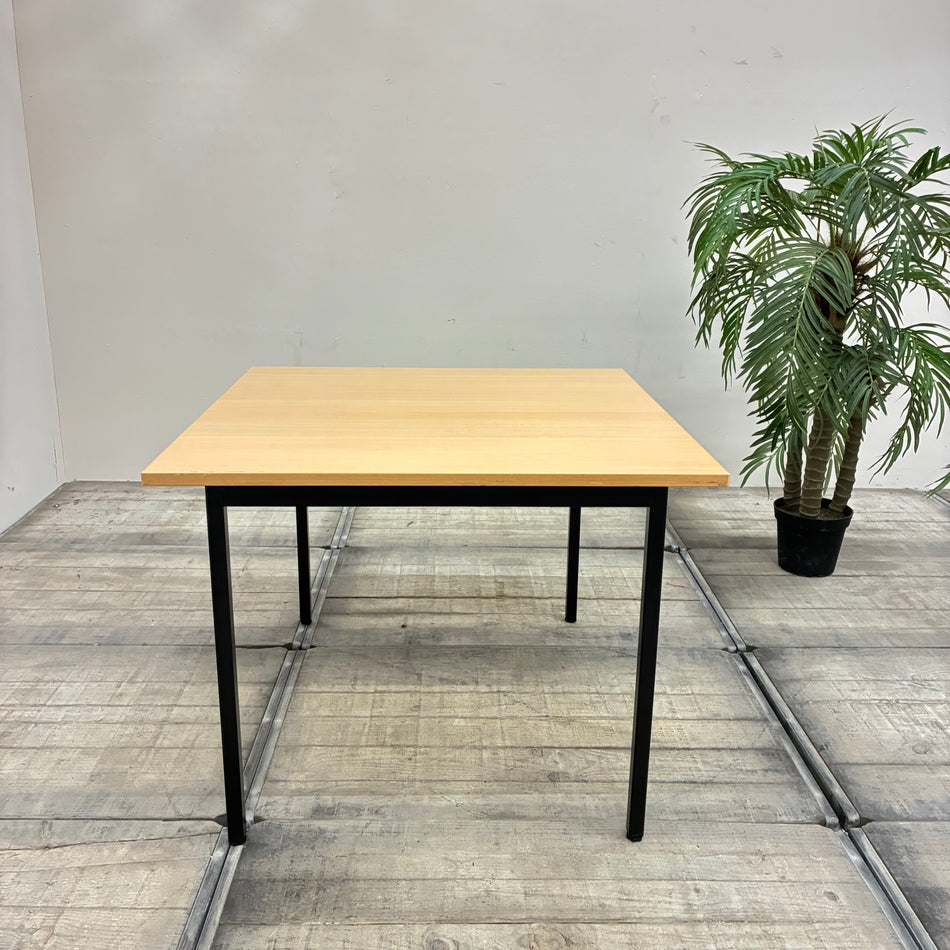 REISS Bürotisch Schreibtisch Quadratisch Holz Braun Schwarz Tisch Gebraucht