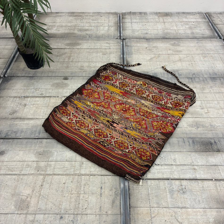 Orientalischer Teppich Vintage 110x94 Gemustert Säckchen Tasche
