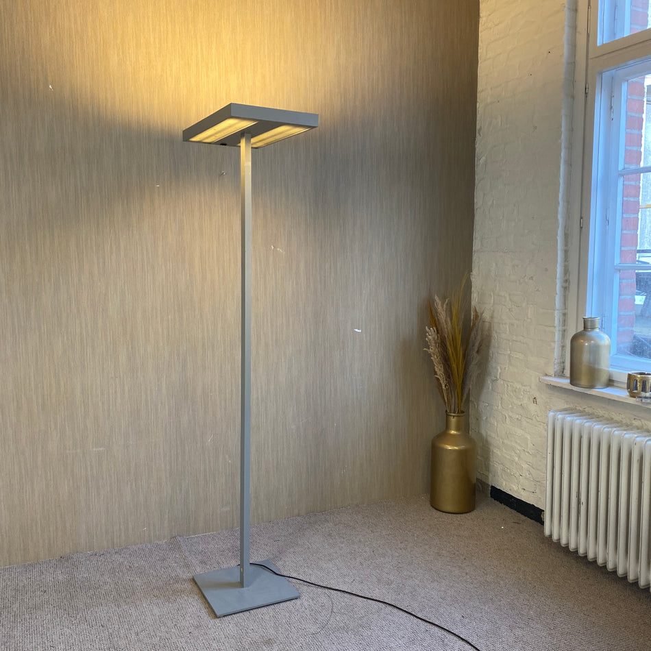 Zumtobel 029 Stehlampe gebraucht Arbeitsleuchte 185cm Deckenlfuter