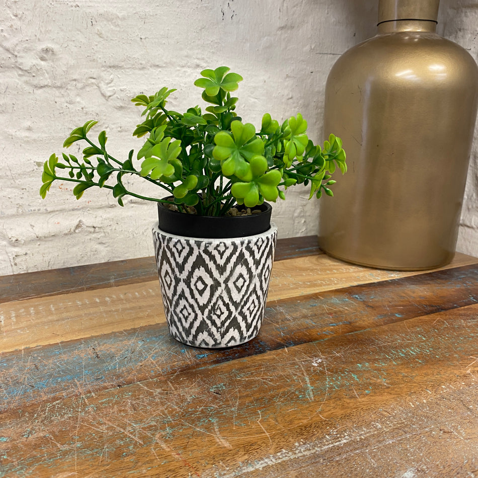 PTMD Beire S Ikat Blumentopf schwarz weiß Übertopf klein 10cm