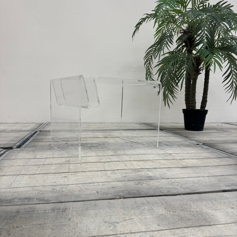 Beistelltisch Transparent Acrylglas Tisch Design Zeitungsfach Gebraucht