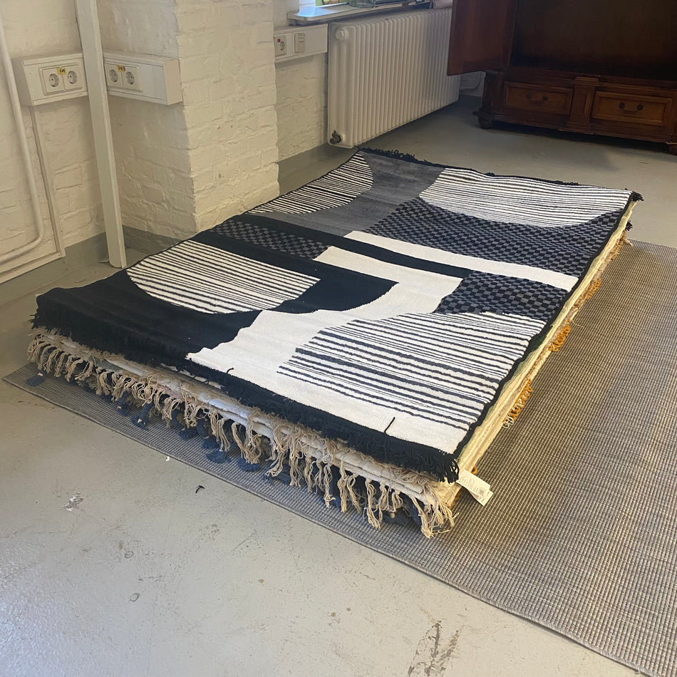 Teppich Schwarz Weiß Modern – Neuware – 120 x 170cm