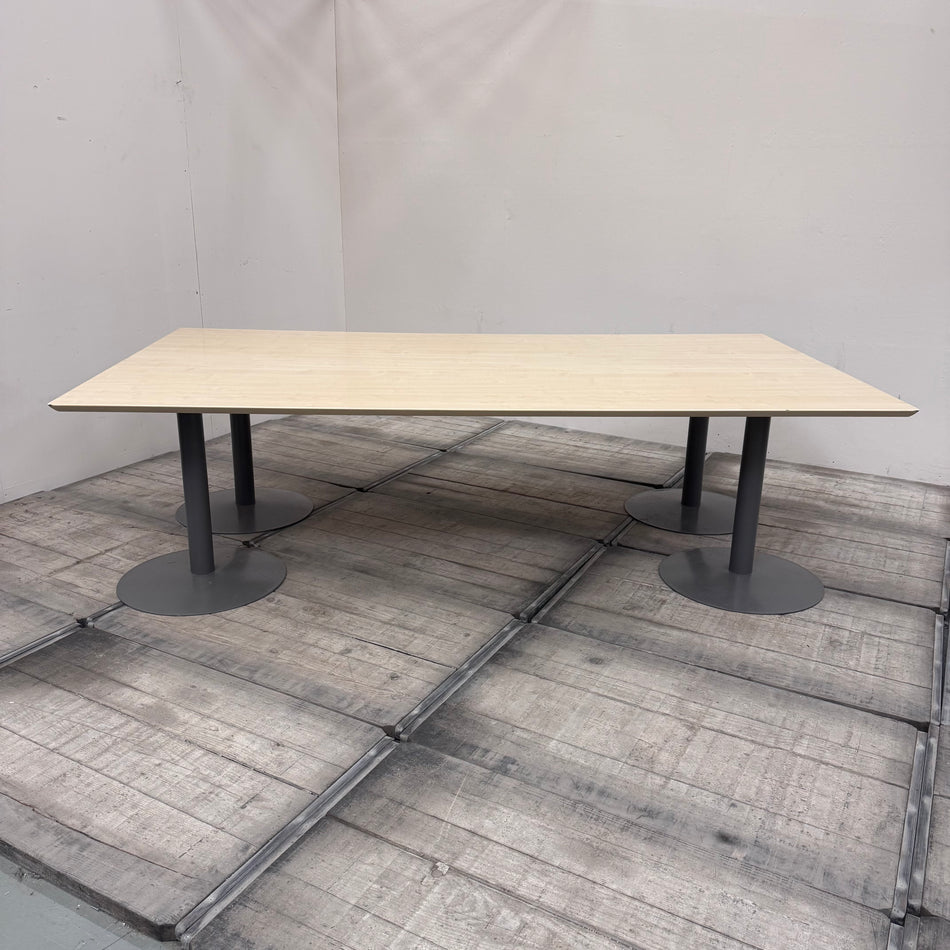Großer Konferenztisch Ahorn Holz Furnier Besprechungstisch Büro Tisch Gebraucht