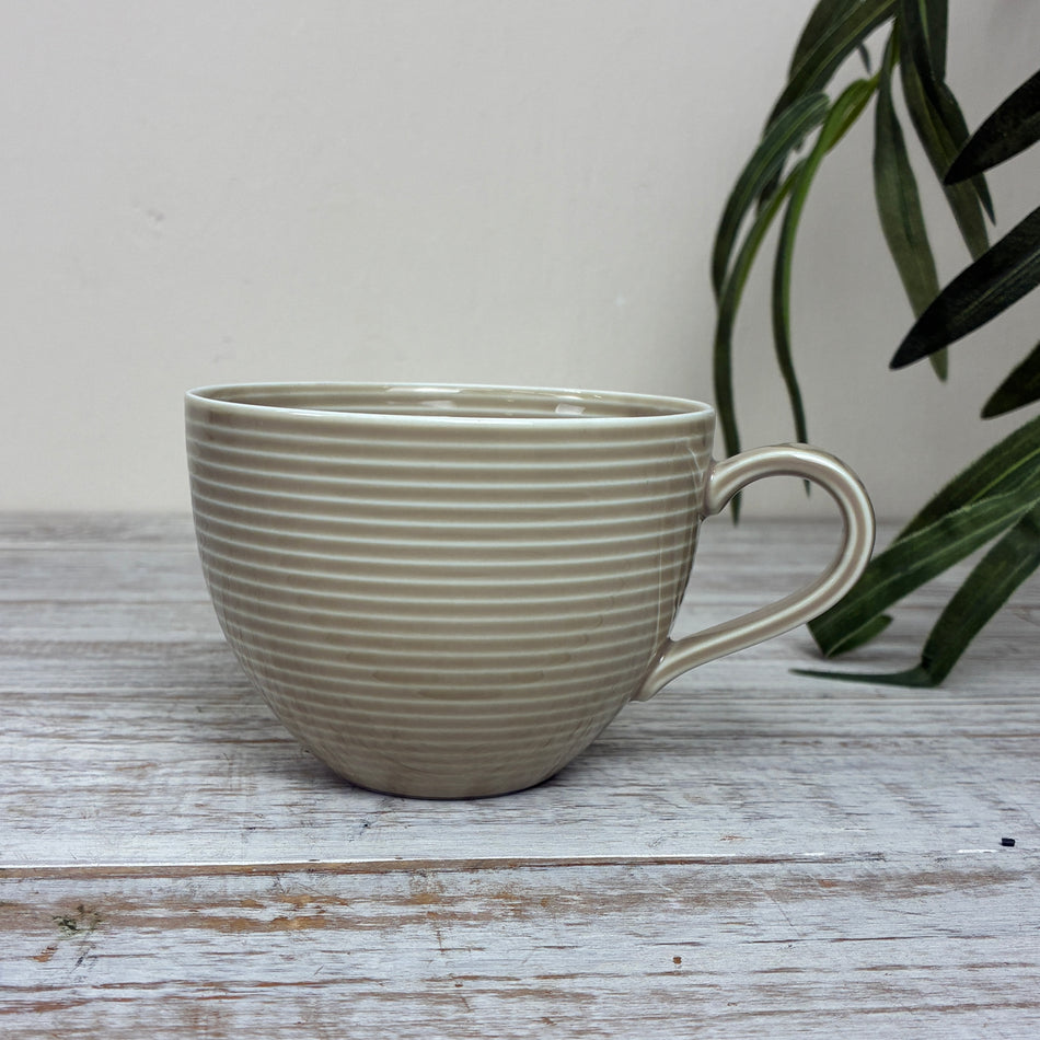 Seltmann Weiden Beat Milchkaffeeobertasse 0,35l mit Relief Color Glaze Sandbeige