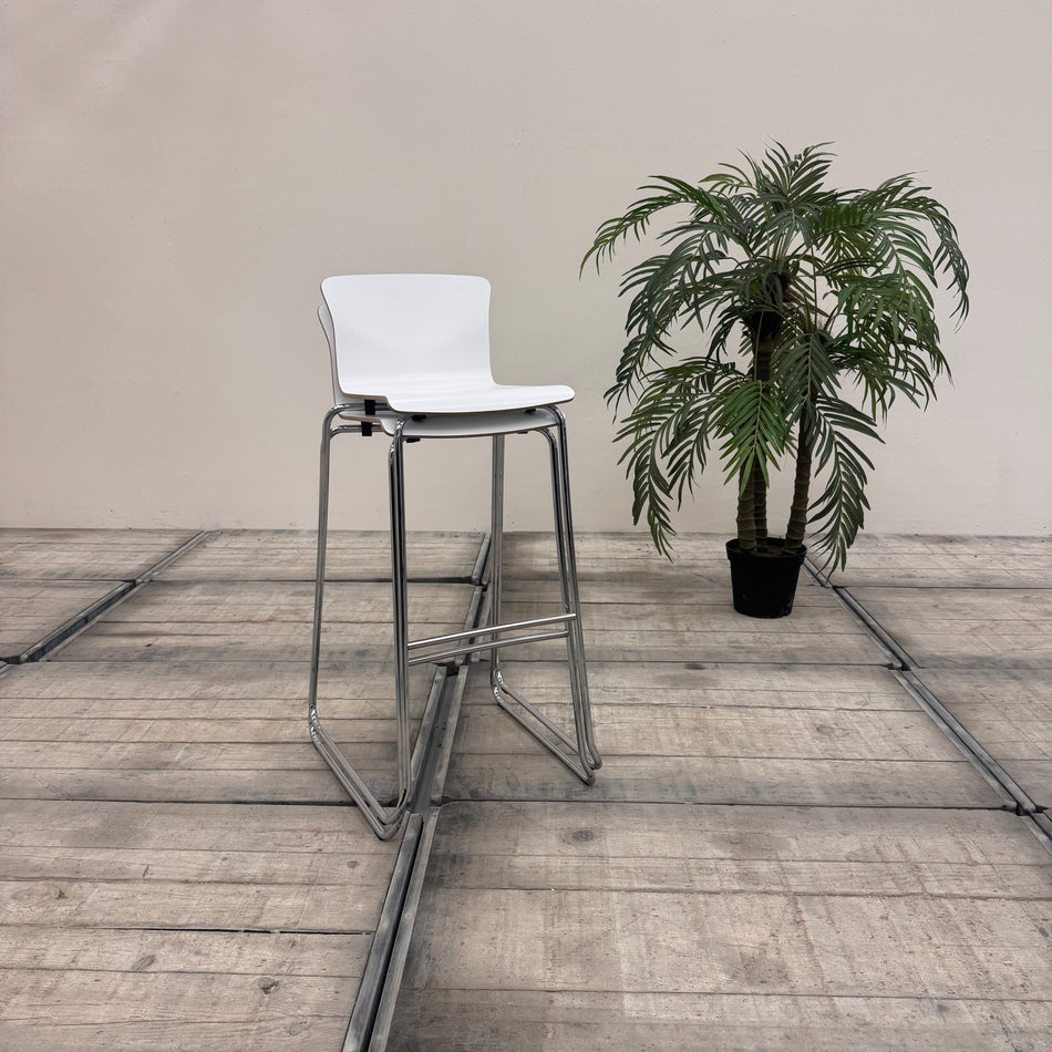 Design Barhocker Weiß Chrom Stapelbar Hocker Gebraucht