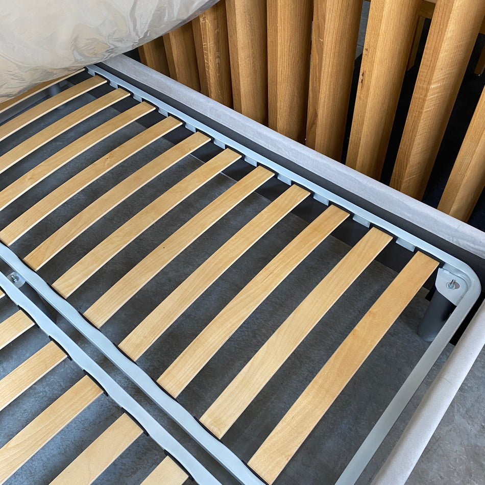 Sleep.8 Orlando Casanova grau Doppelbett neuwertig 160x200 inkl Matratze & Lattenrost grau Polsterbett