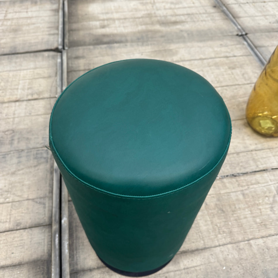 Leder Hocker Sitzpouf Zylinder Dunkelgrün mit Tellerfuß Gebraucht