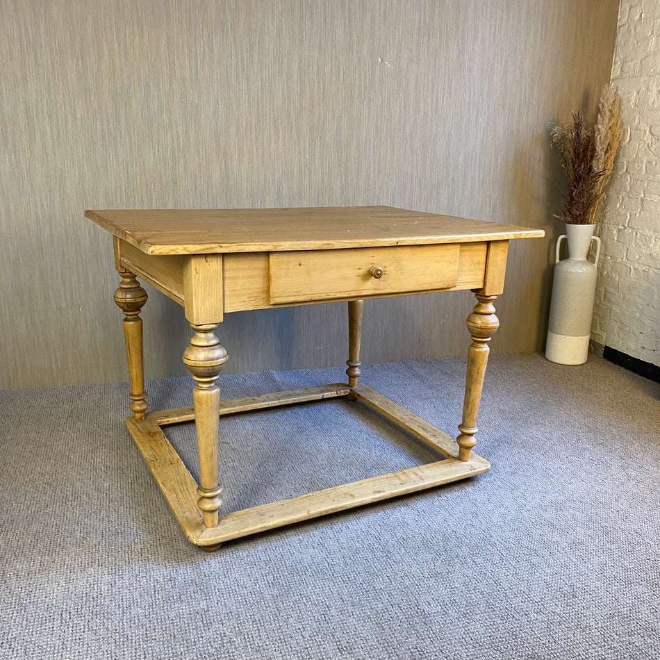 Esstisch gebraucht Massivholz mit Schublade Tisch