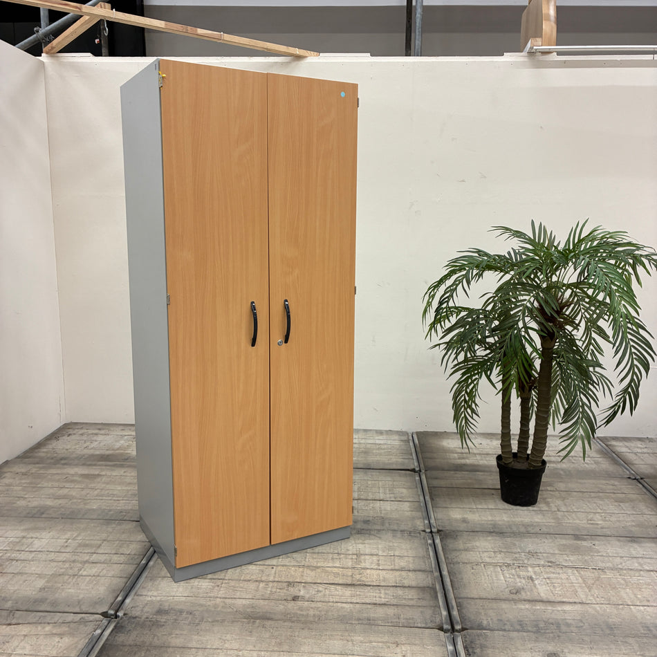 Aktenschrank Holz 5OH 4 Einlegeböden Büro Schrank Gebraucht