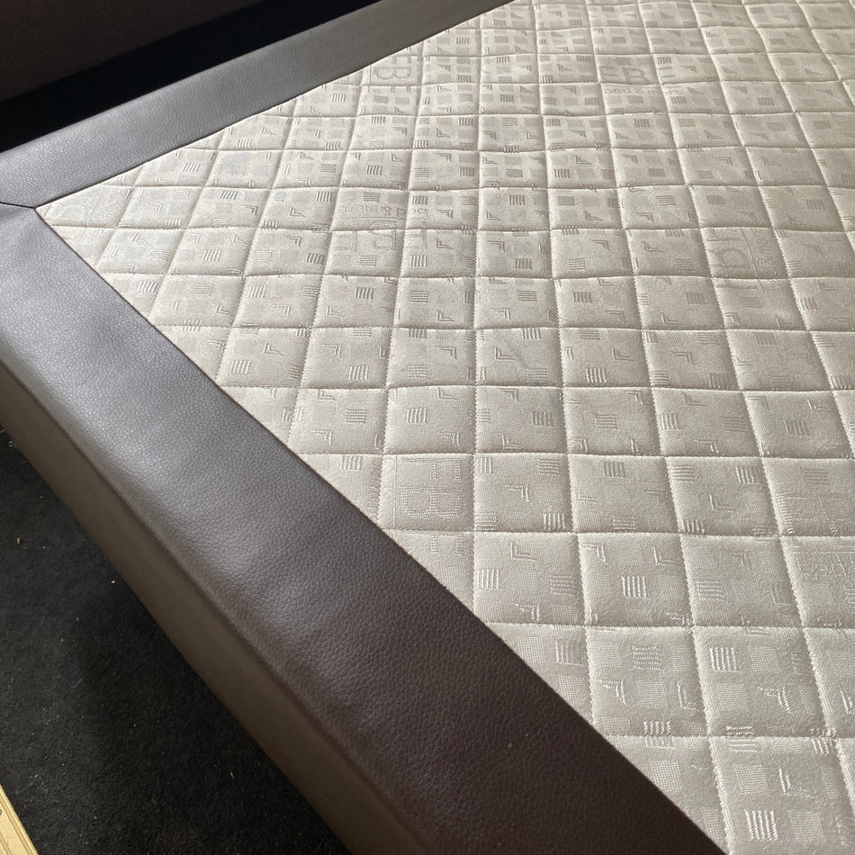 Bettgestell Einzelbett Boxspringbett gebraucht dunkelbraun 100x200 Leder