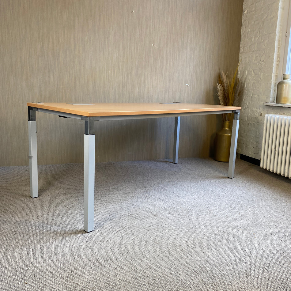 Steelcase Schreibtisch gebraucht Holz silbern 180cm Tisch