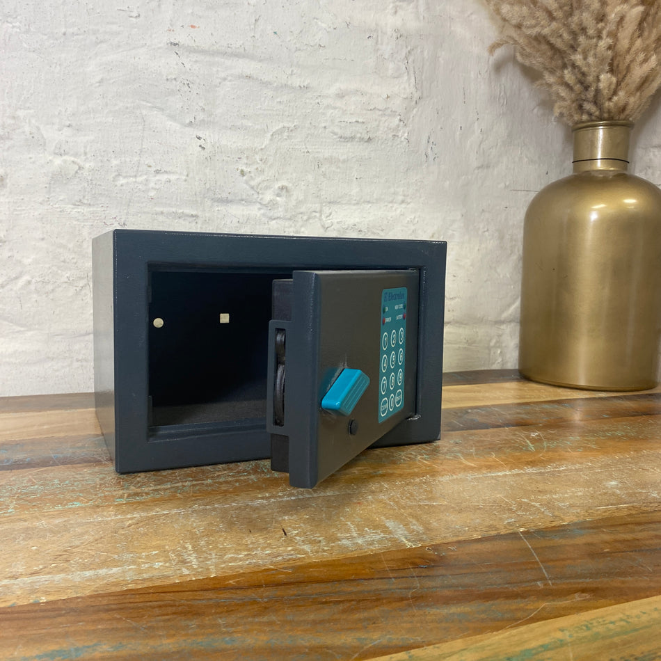 Hotelsafe Electrolux SKE 160 Safe Tresor gebraucht