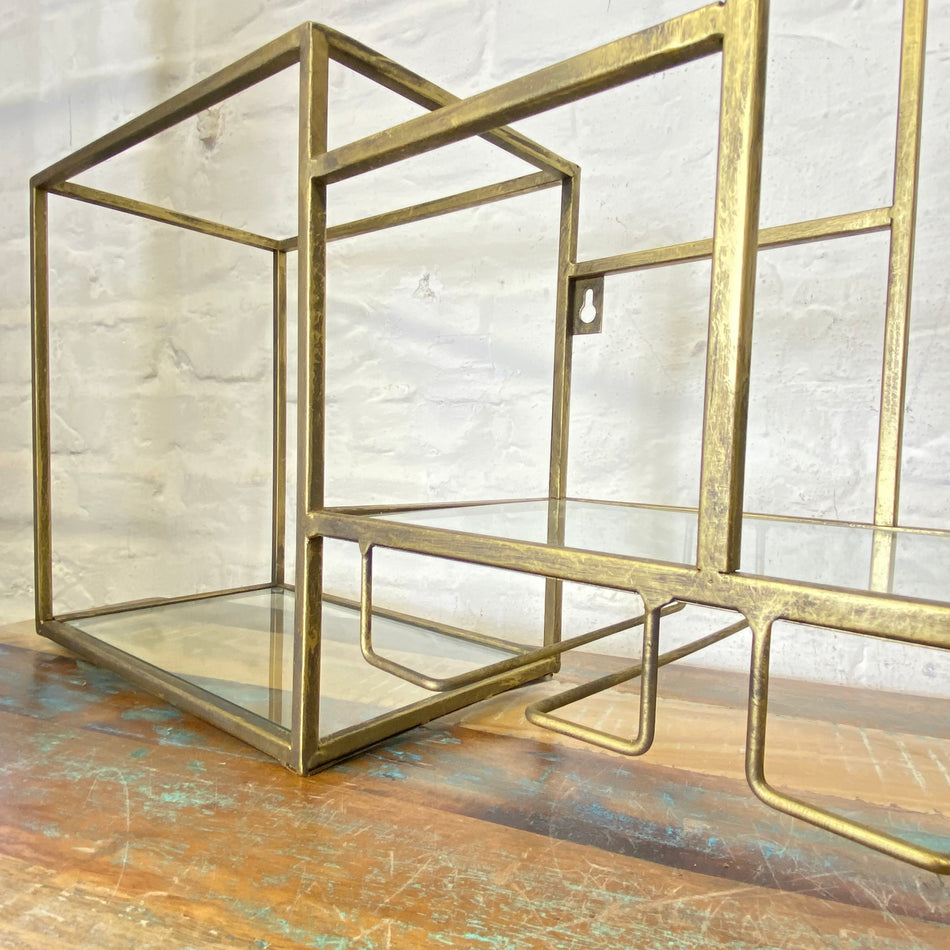 PTMD Ryan Wandregal mit Weinglashalter goldfarbig Glas Metall 117cm