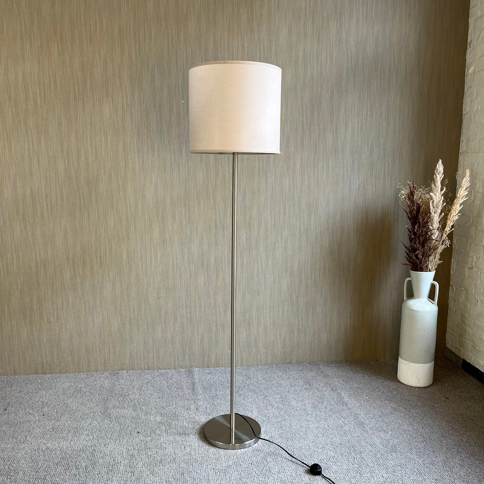 Stehlampe gebraucht beige silbern Stoffschirm Lampe 170cm