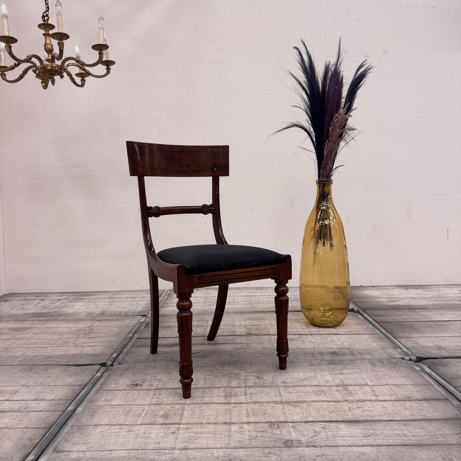 Biedermeier Stuhl mit Schaufellehne Schwarz Antik Vintage