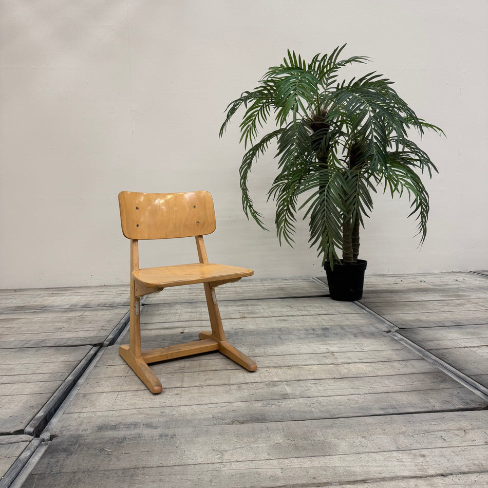 Vintage Kinderstuhl braun Eiche Holz Stuhl Schule Gebraucht