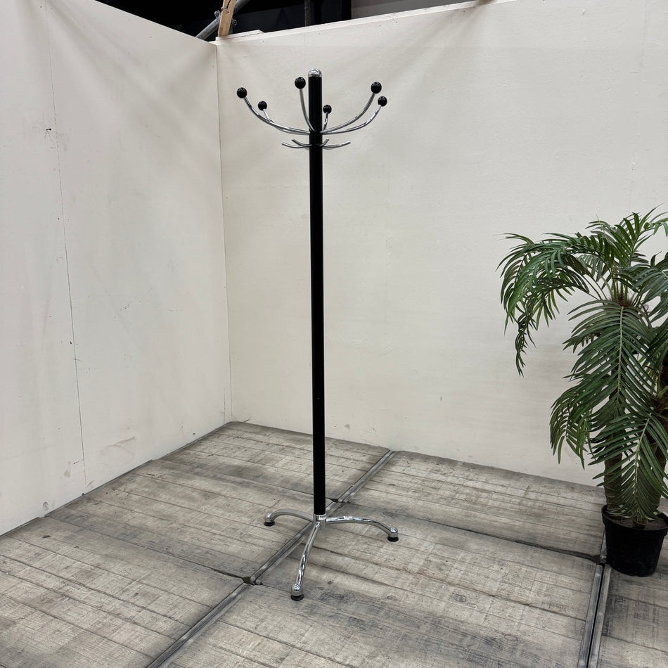 Thonet Standgarderobe Garderobenständer Chrom Schwarz Gebraucht