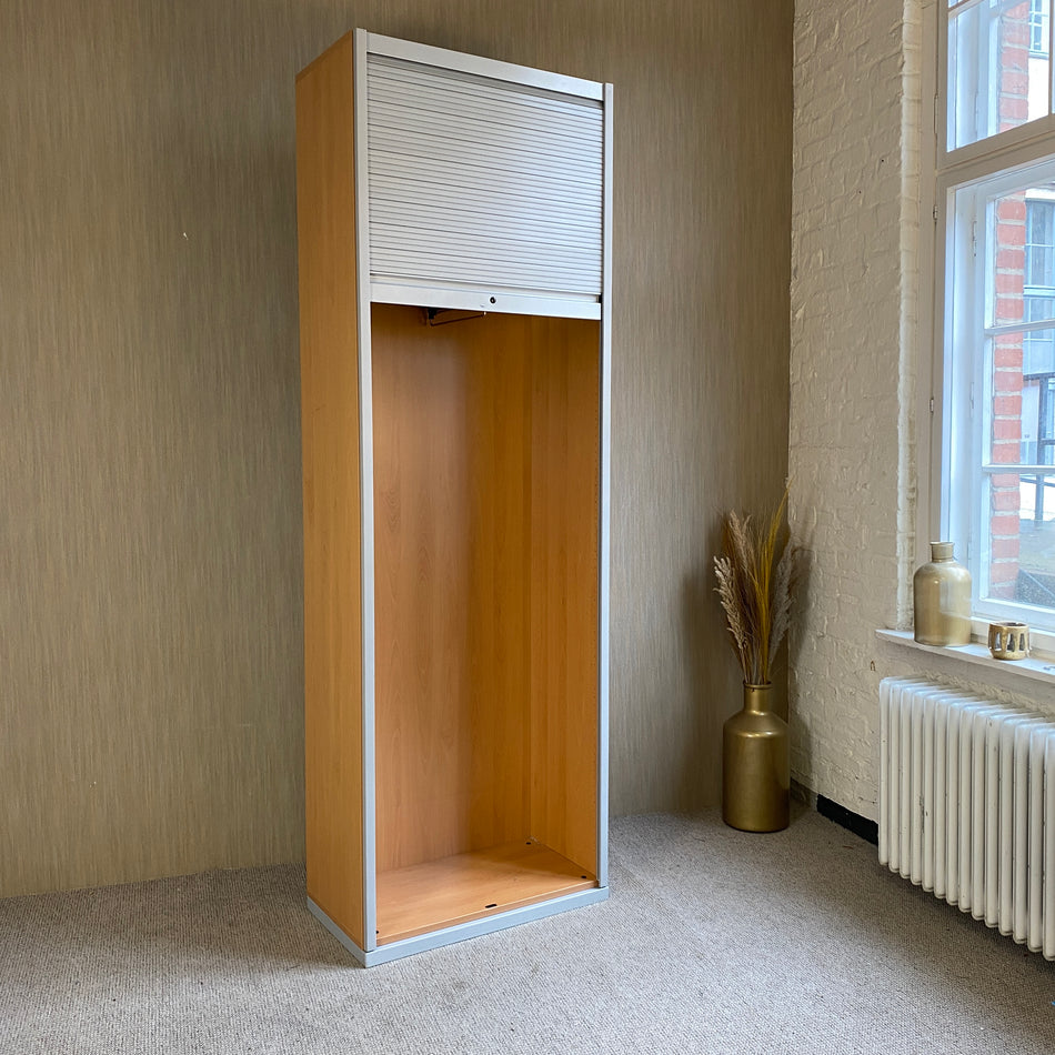 Steelcase Aktenschrank mit Garderobe gebraucht Holz silver Büro
