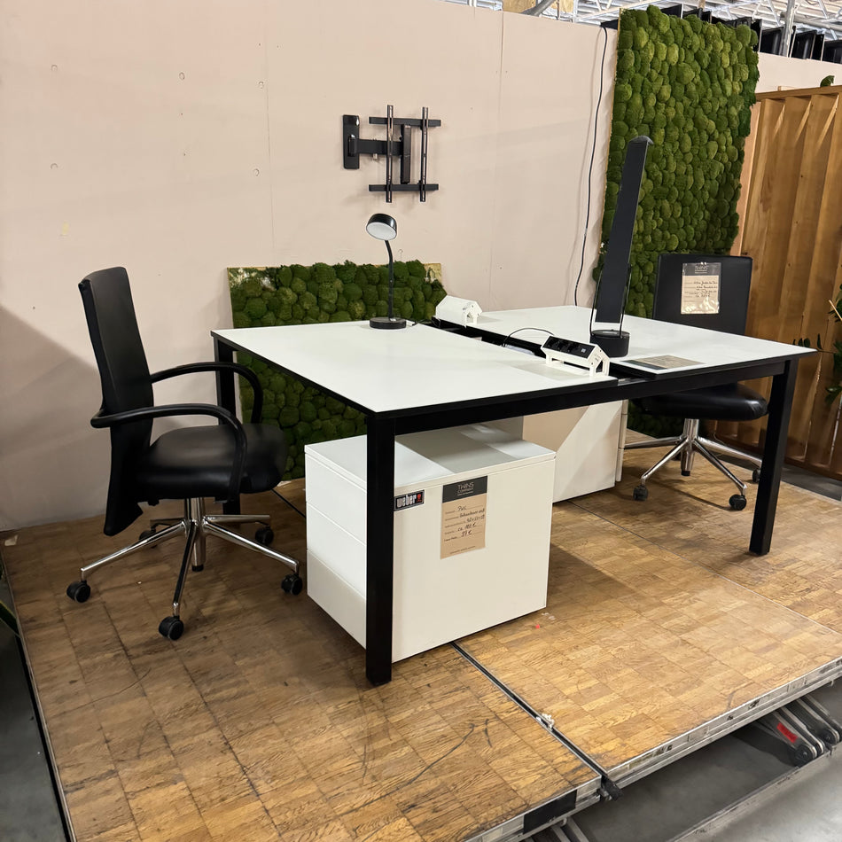 Büro-Set 2 Arbeitsplätze mit Schreibtisch und Vitra Drehstuhl