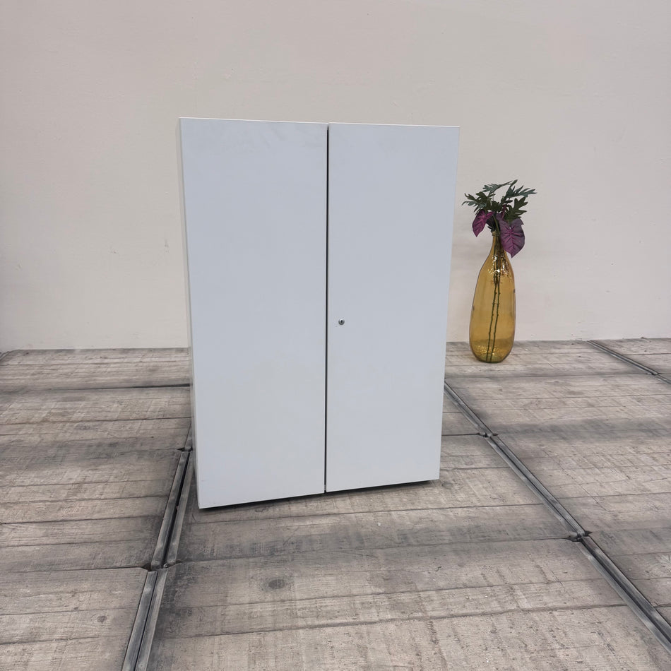 Planmöbel Highboard 80cm 3OH Lichtgrau Büro Schrank gebraucht