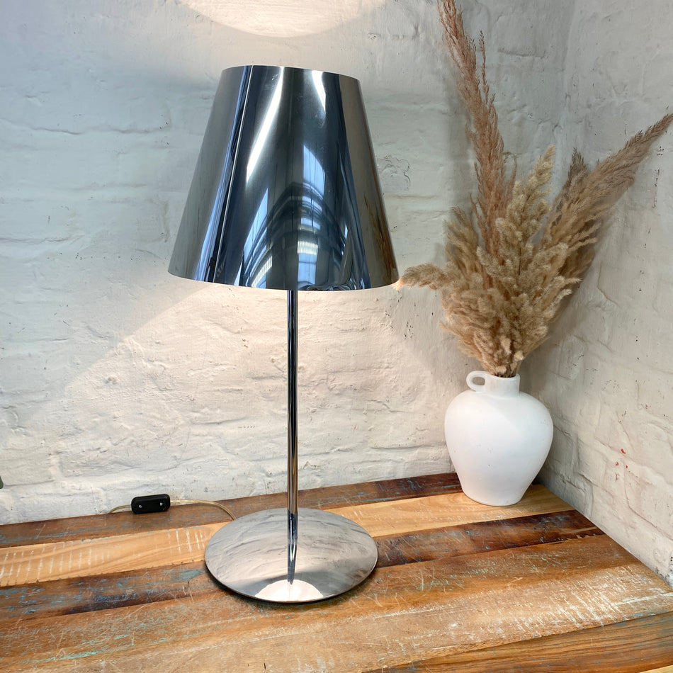 Gloria Kroma Design Tischlampe aus Chrom – moderne Metall-Lampe in Hochglanzoptik gebraucht