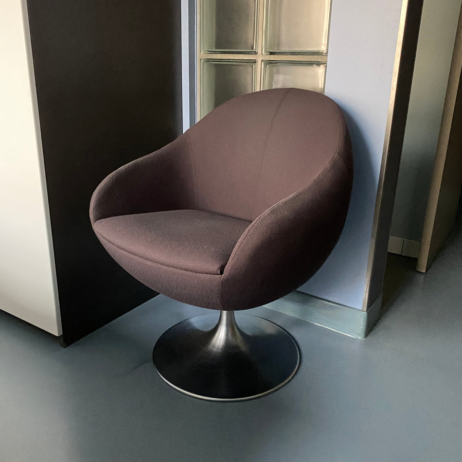 Loungesessel gebraucht braun Stoffpolsterung drehbar Sessel