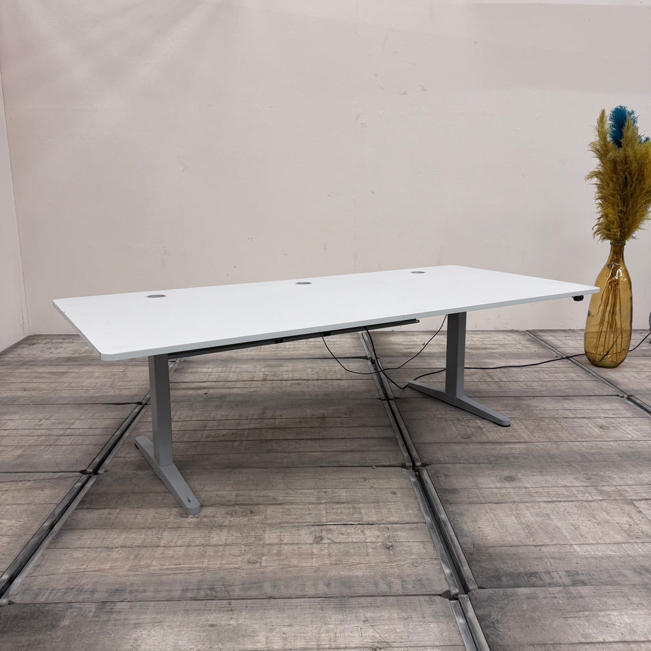 Linak Elektrisch Höhenverstellbarer Schreibtisch Weiß Holz Tisch 200x90 Gebraucht