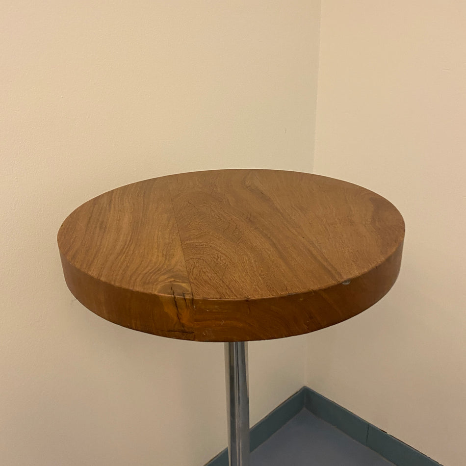 Minimalistischer Stehtisch gebraucht Massivholz Teak 105cm Tisch Industrial