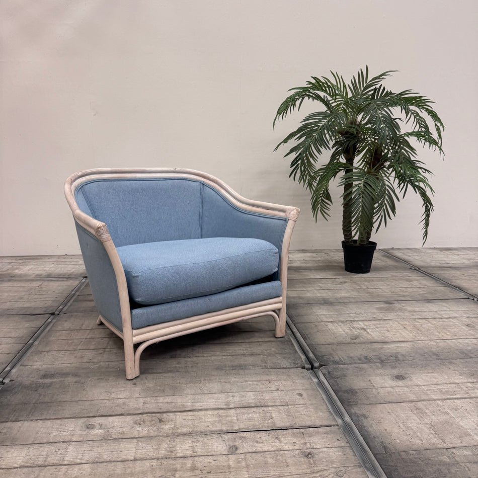 Eleganter Vintage Sessel Creme Blau Loungesessel aus Villen-Bestand Gebraucht