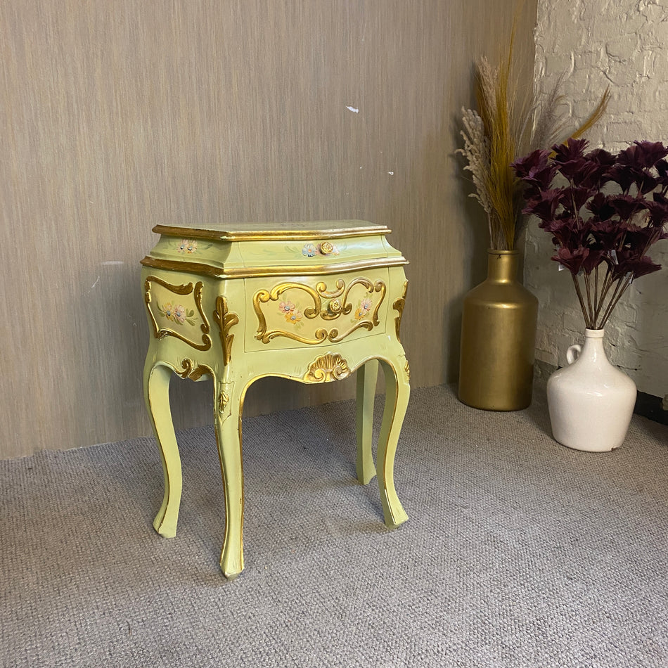 Barocker Vintage Nachttisch grün mit handbemalten Blüten & Goldverzierung Tisch gebraucht