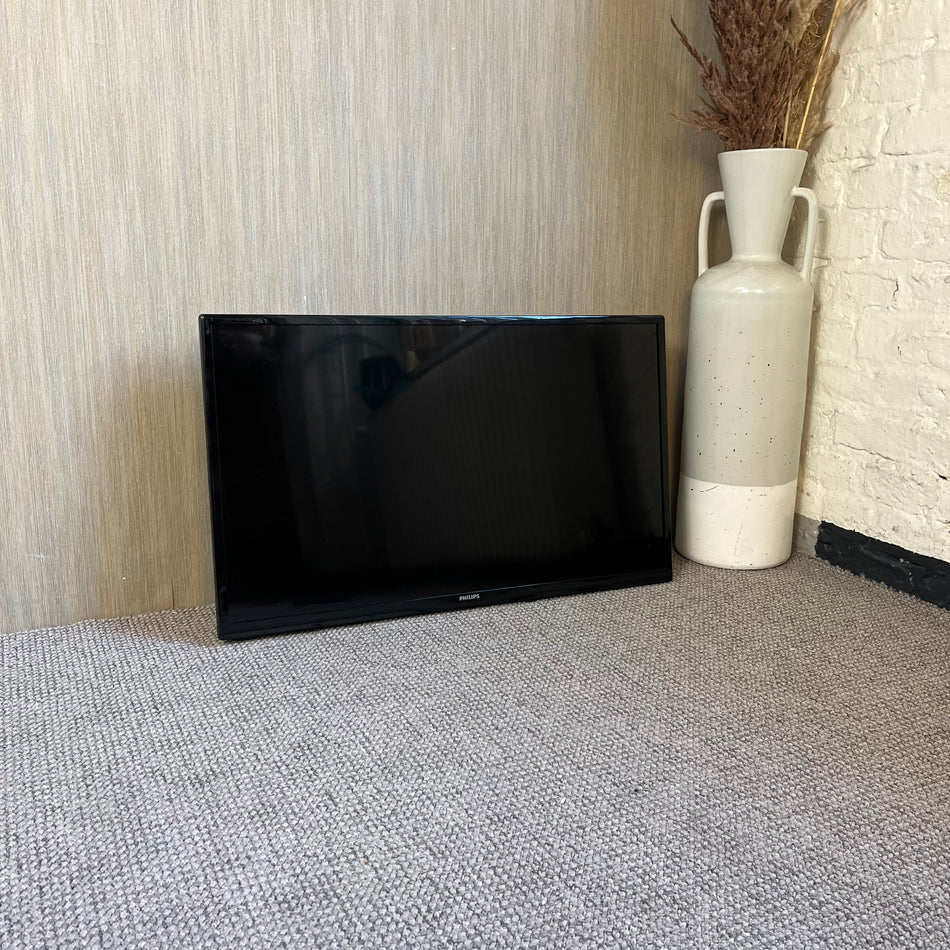 Philips LED-Fernseher 32HFL2829T/12 gebraucht Schwarz mit Wandhalter
