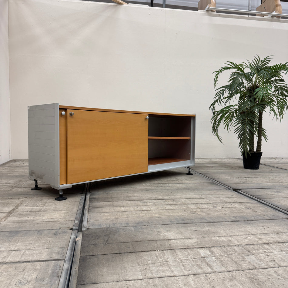 Vitra Spatio Sideboard Birne Holz Metall Mit Schiebetüren Sideboard MLGebraucht