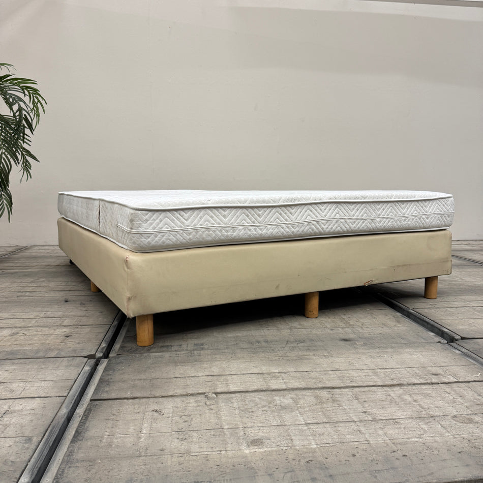 Boxspringbett inklusive Matratze 160x200 Polsterbett Beige Creme Bett Gebraucht