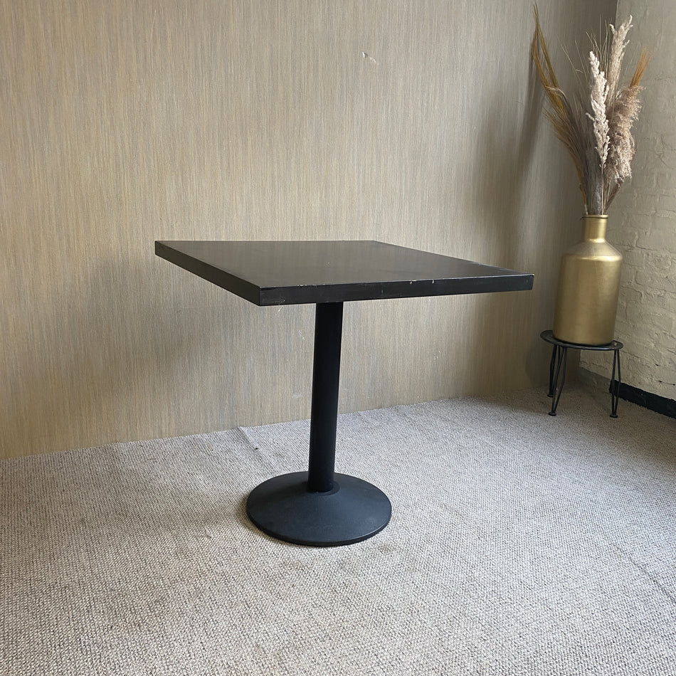 Bistrotisch gebraucht schwarz Holz 75x75 viereckig Tisch