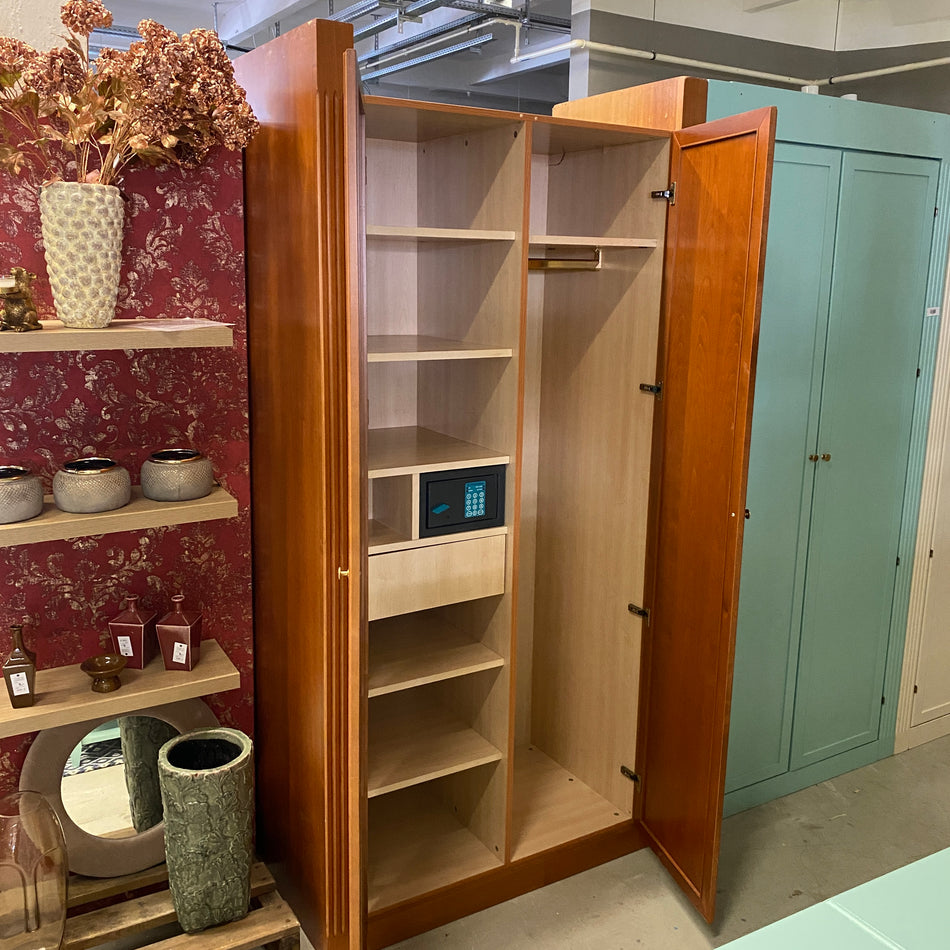 Kleiderschrank Holz Fächer – Schrank gebraucht