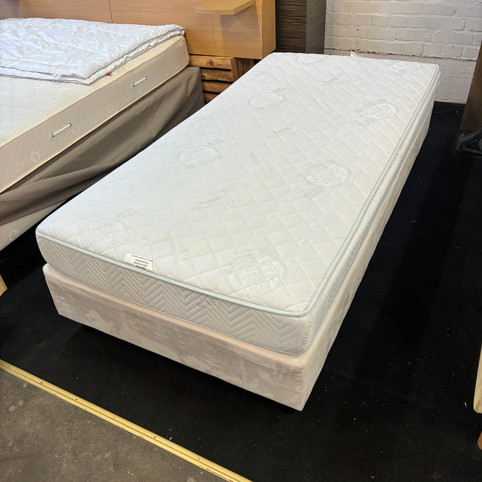 Boxspringbett gebraucht creme 90x200 inkl Matratze