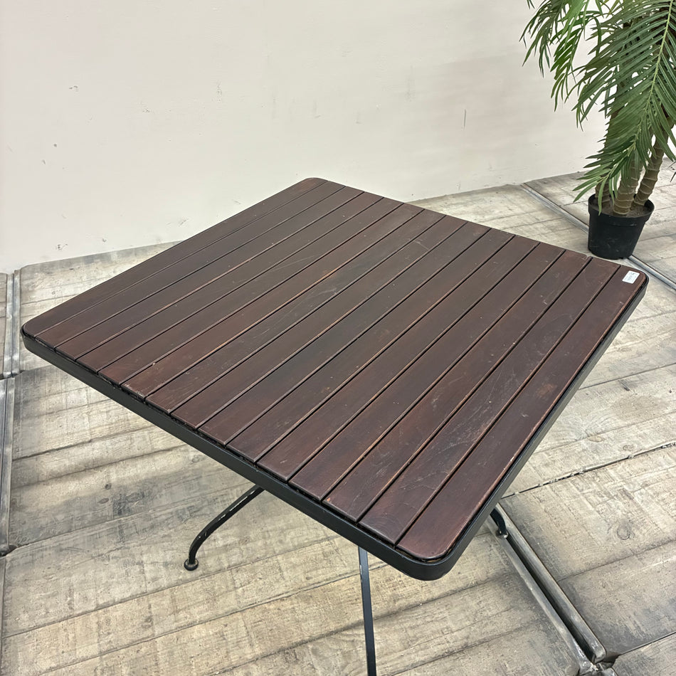 Bistrotisch Gartentisch Quadratisch Holz Dunkelbraun Schwarz Metall Tisch Gebraucht