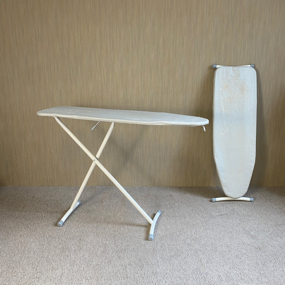 Bügelbrett gebraucht grau 113cm