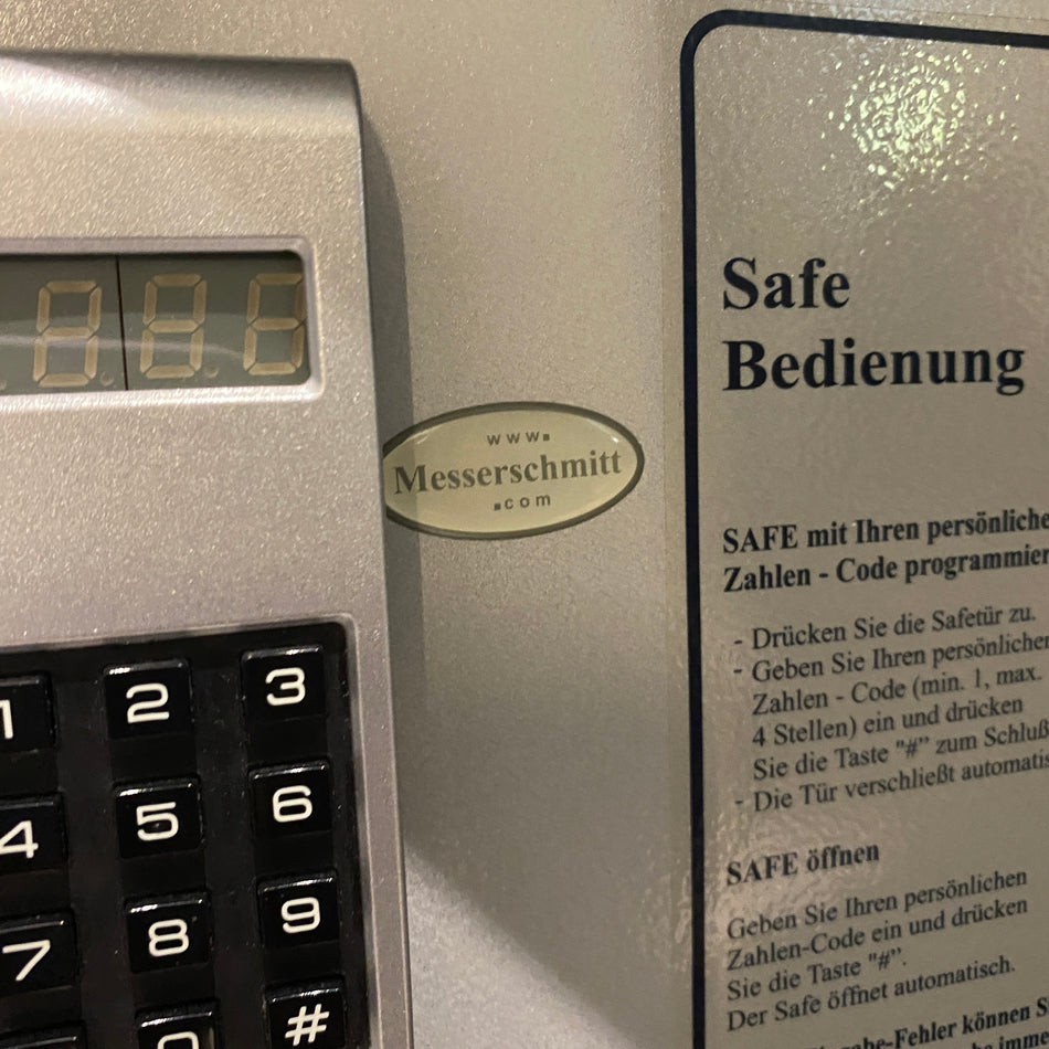 Messerschmidt Safe gebraucht silbern Metall