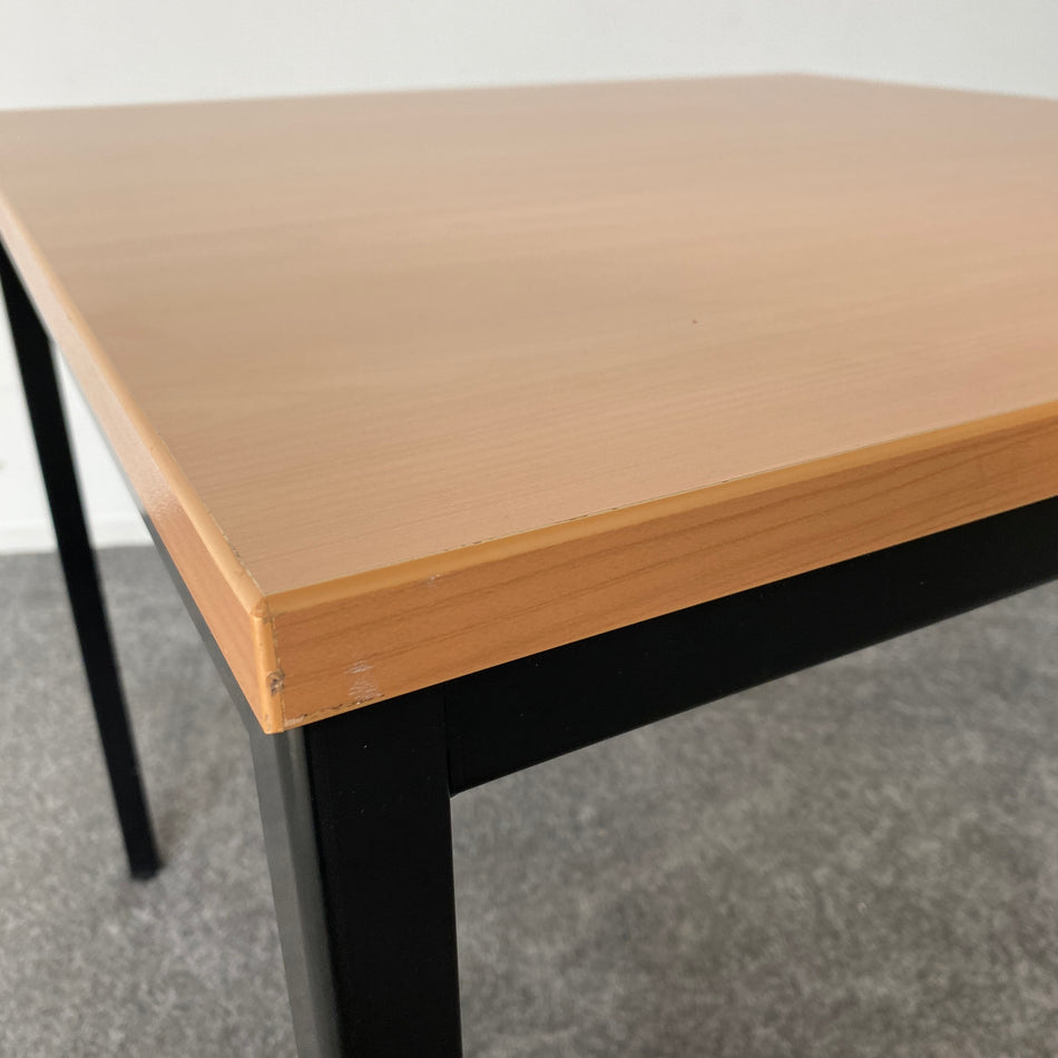 Schreibtisch gebraucht braun schwarz Holz 80x80