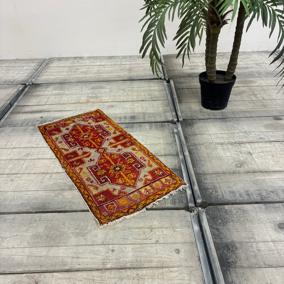 Orientalischer Teppich Vintage 46x100 Gemustert