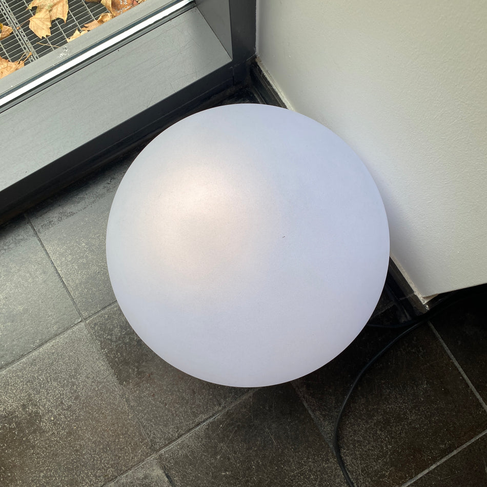 Newgarden Leuchtkugel gebraucht blau weiß 40cm