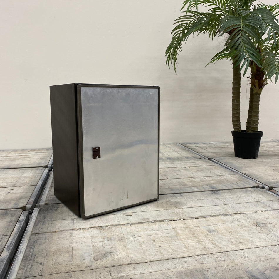 Electrolux RH 137 LD Minibar Braun 37L Hotel Kühlschrank Gebraucht