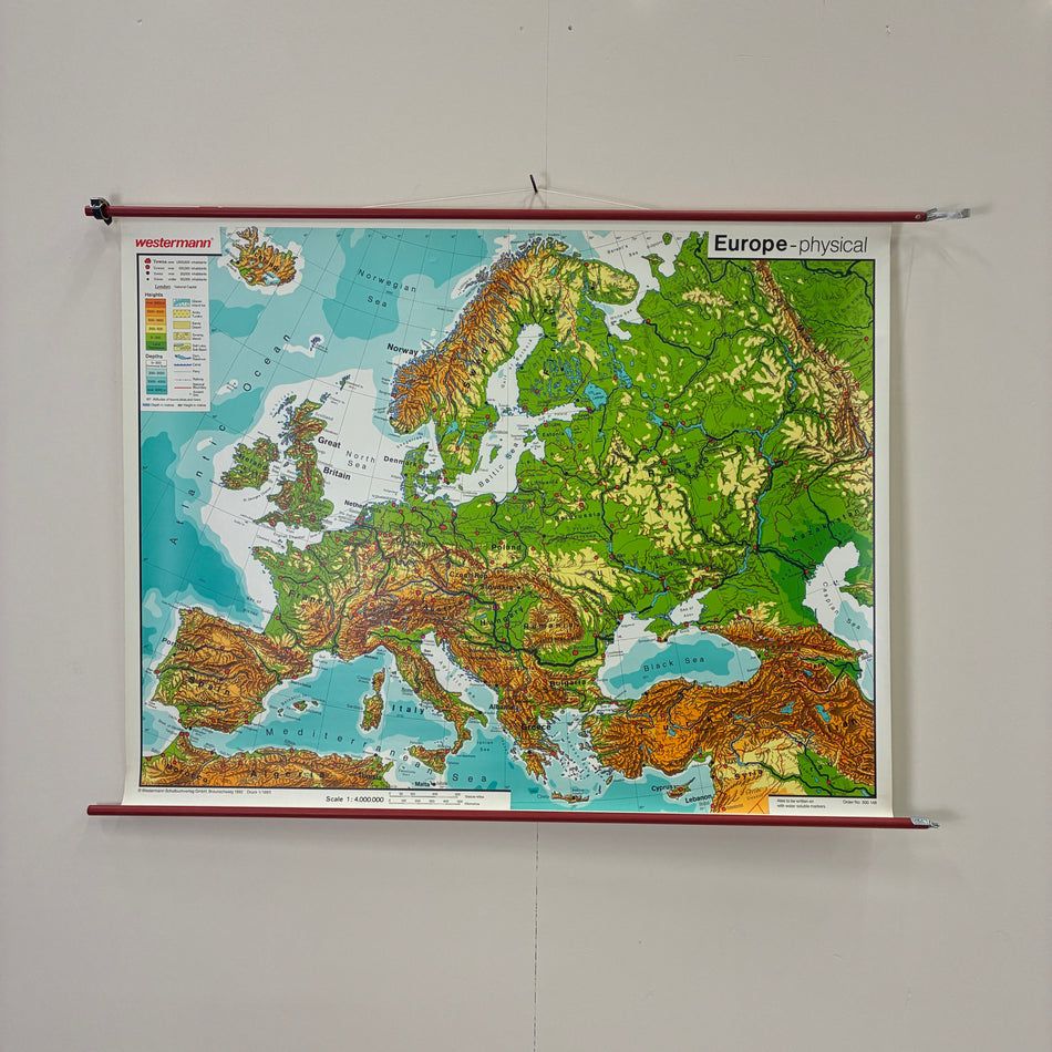 Vintage Schulkarte Europe physical Westermann Landkarte Europa Rollbild Geografie Wanddeko