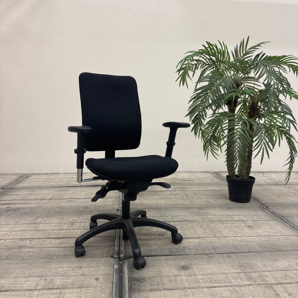 Protect Bürodrehstuhl Schwarz Stoff Metall Ergonomisch Drehstuhl Gebraucht