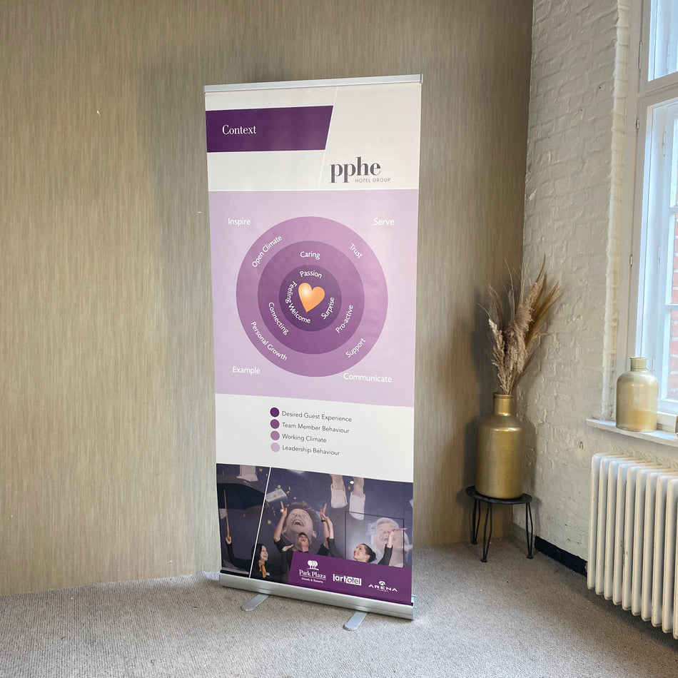 Roll Up Banner gebraucht Display Aufsteller 213cm