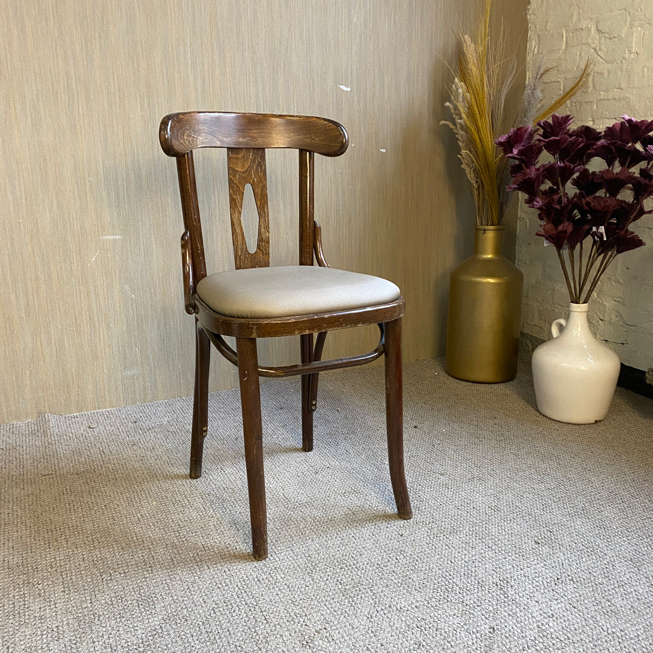 Vintage Holzstuhl mit Polstersitz – klassischer Esszimmerstuhl im Retro-Design Stuhl gebraucht